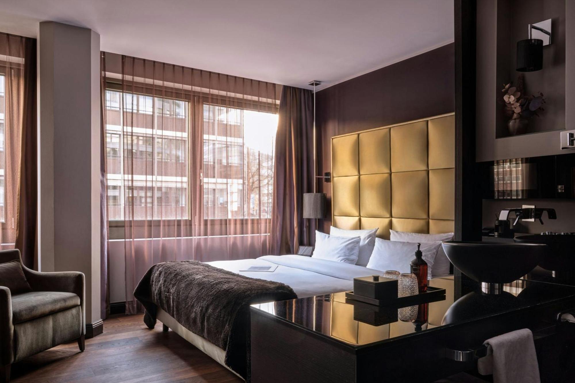 Roomers Frankfurt Central, Autograph Collection Hotel