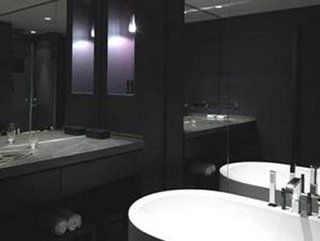 Roomers Frankfurt Central, Autograph Collection Hotel 5*
